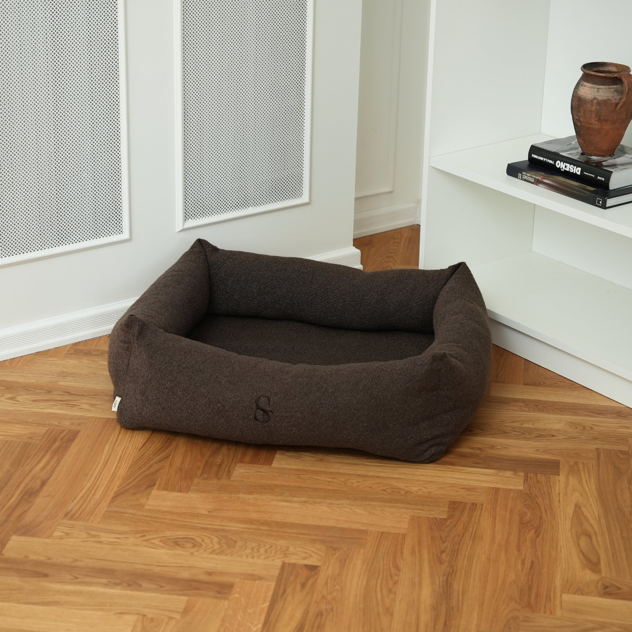 Legowisko dla psa Vera | Kasztanowe Bouclé