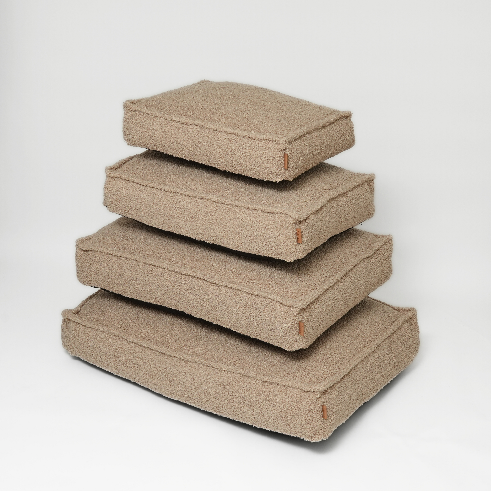 Poduszka dla psa Noor | Piasek kręcony