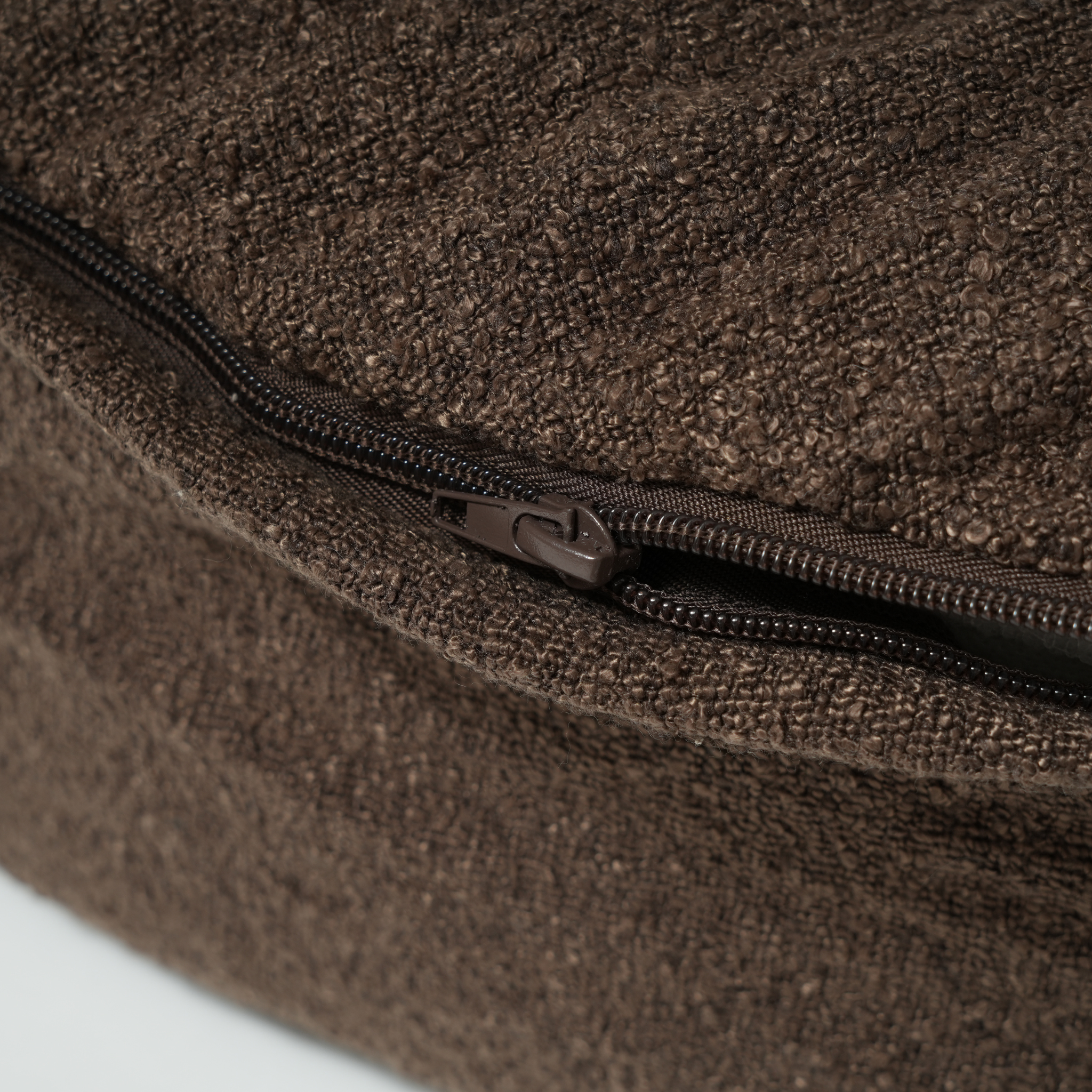 Poduszka dla psa Lana | Kasztanowe Bouclé