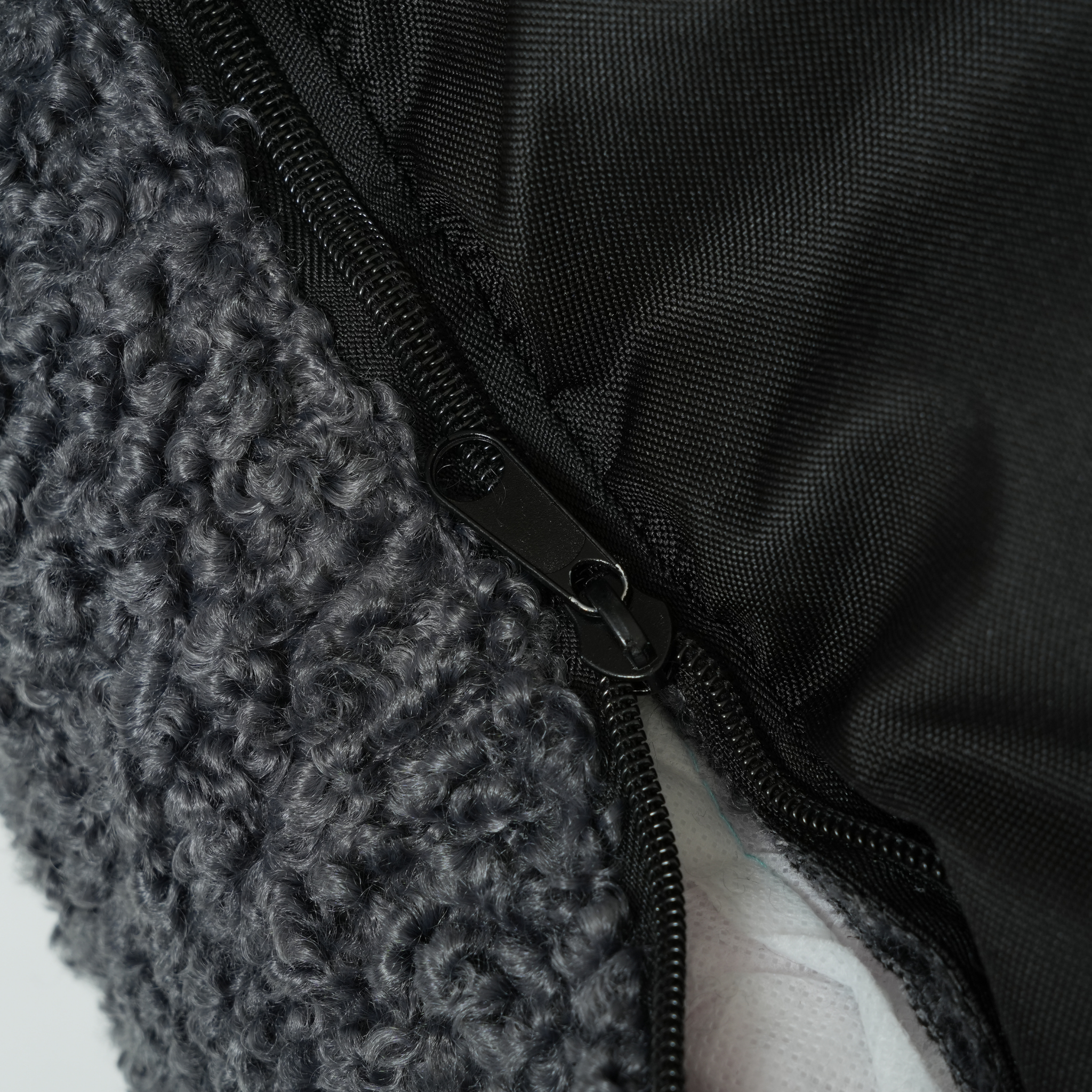 Legowisko dla psa Tora | Burza kręcona