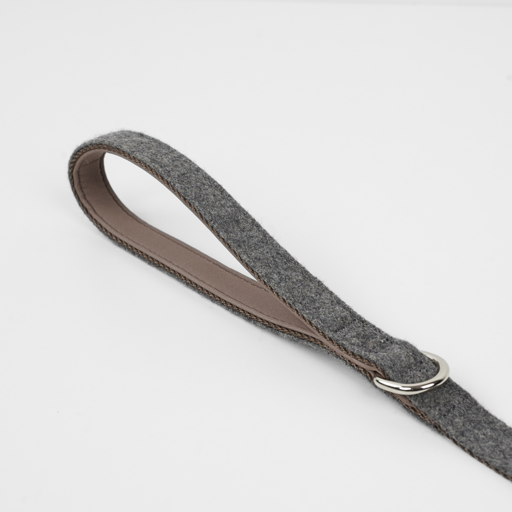 Elma Dog Leash | Stone