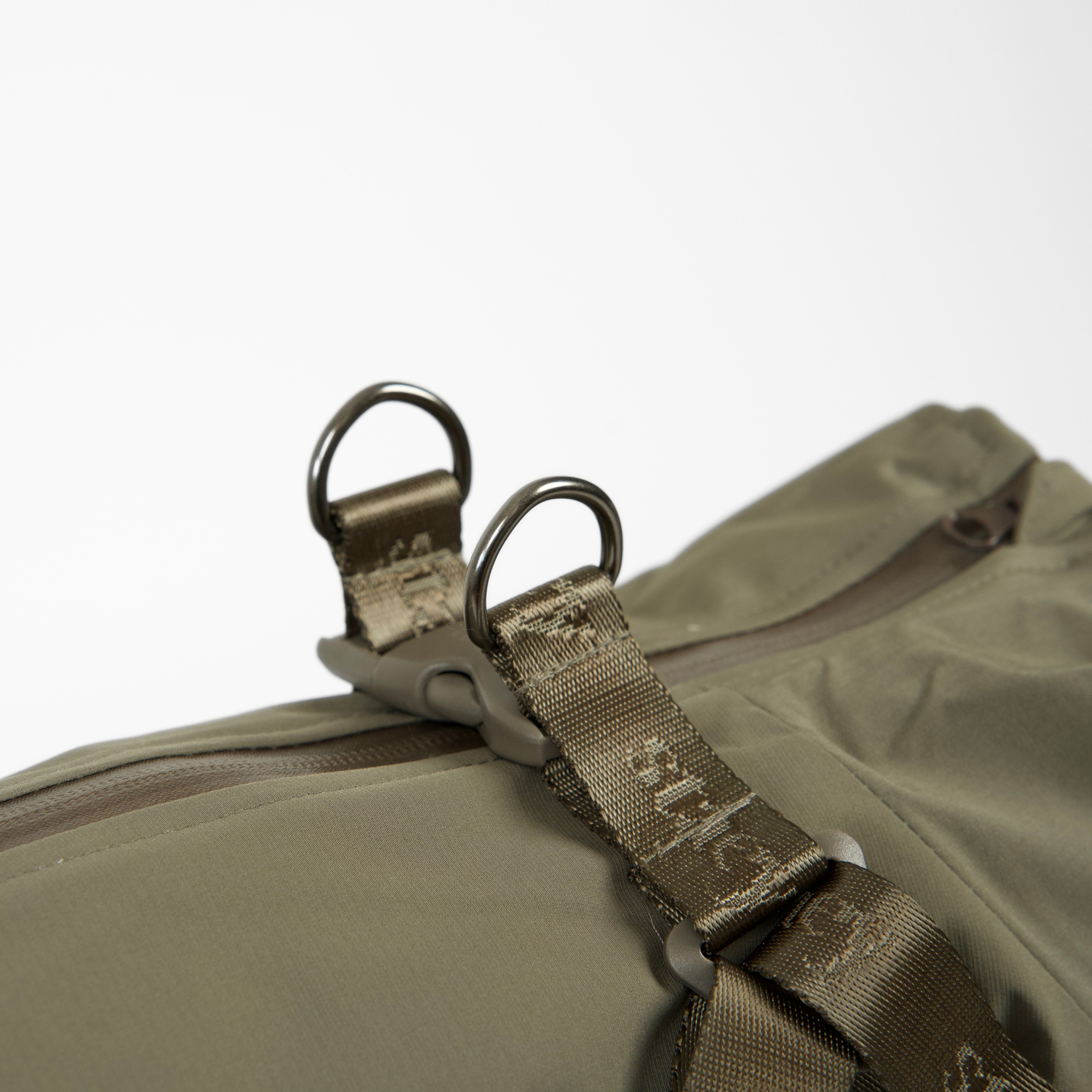 Leva Dog Rain Coat w. Harness | Moss Green