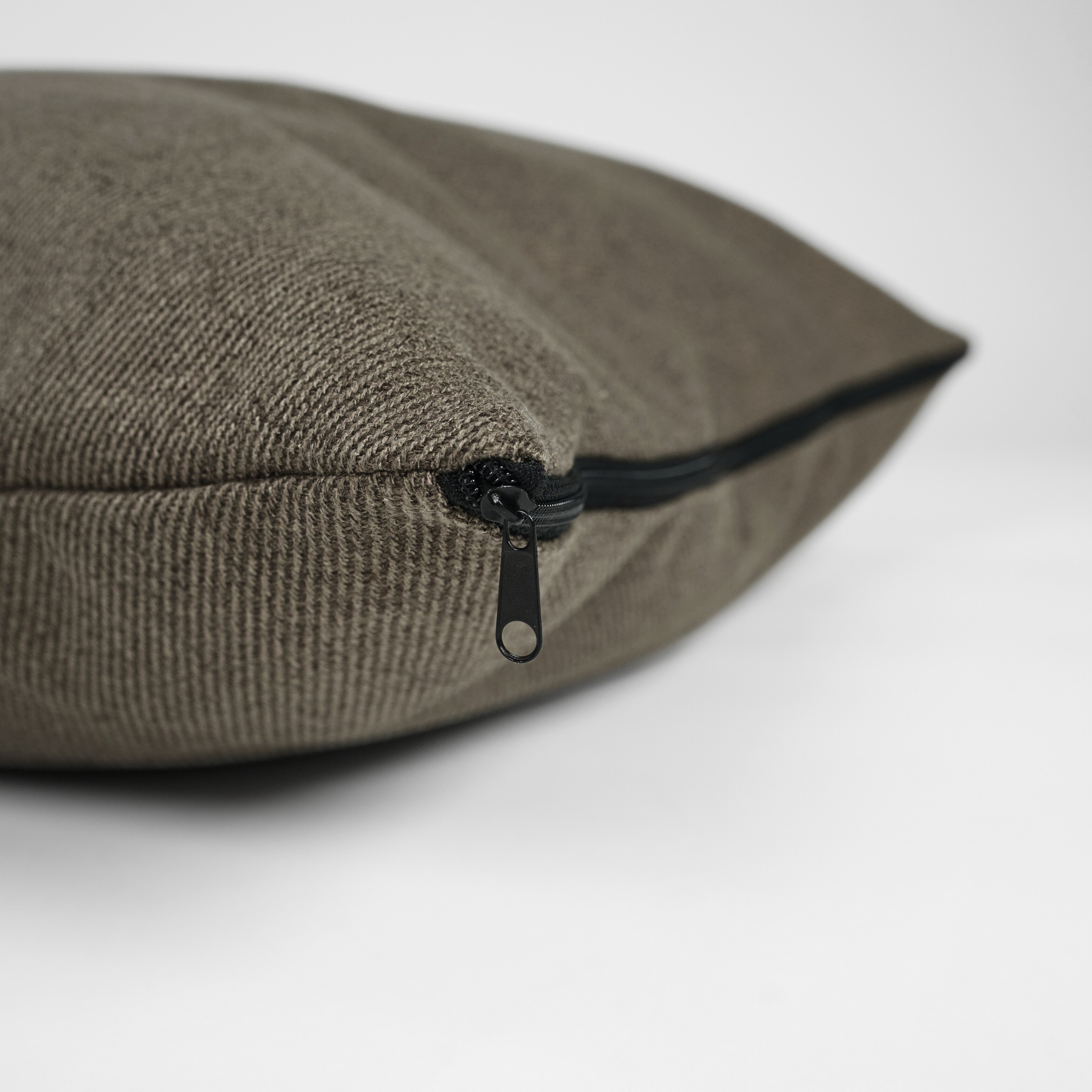 Poduszka dla psa Ebba | Espresso