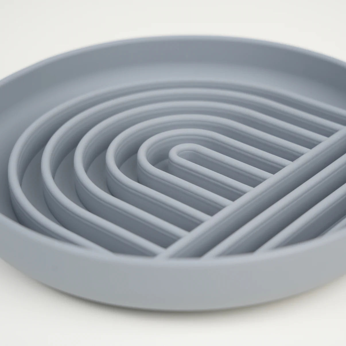 Powolny podajnik | Kamień