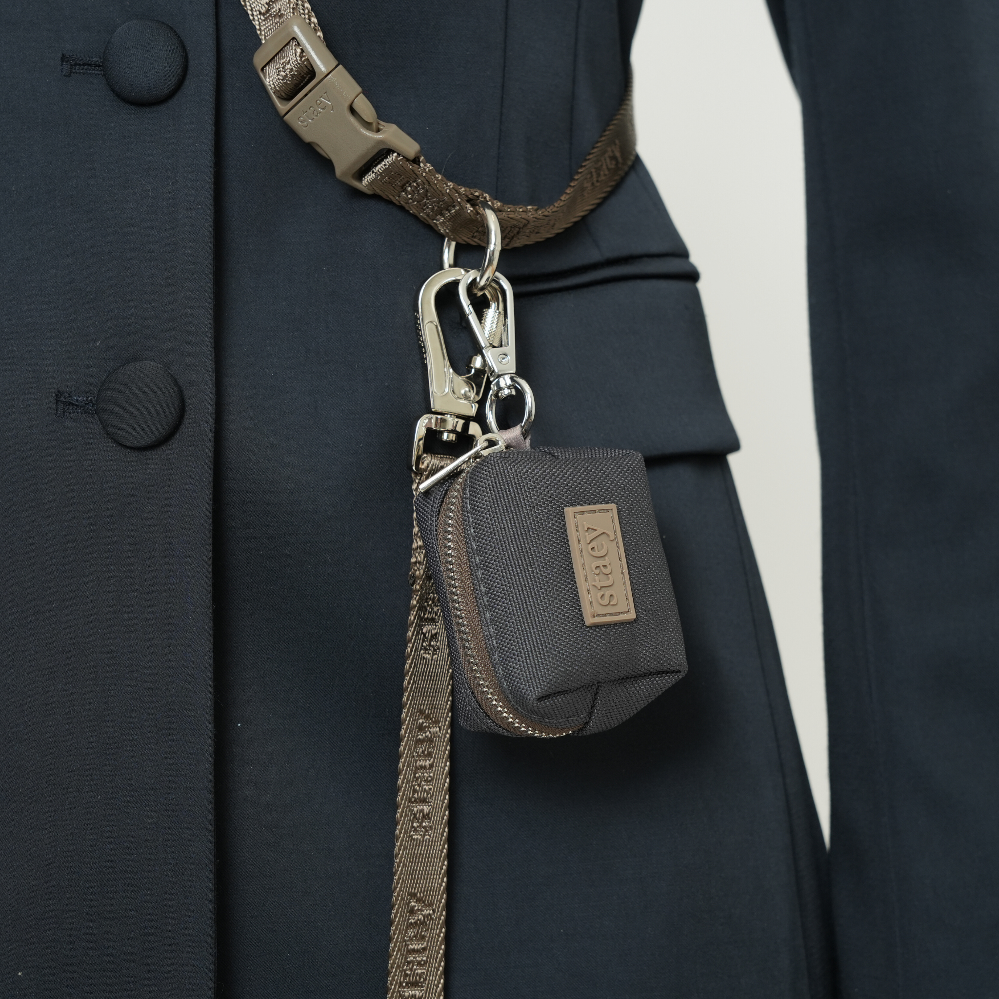 Aktywny uchwyt na torebkę Elma | Burza