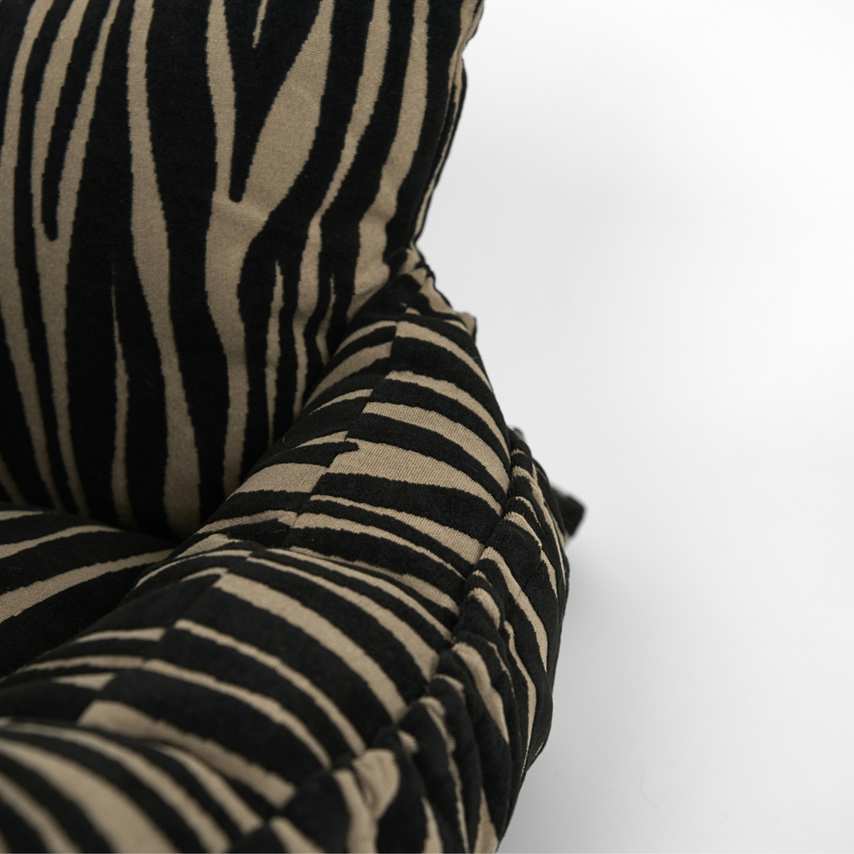 Fotelik samochodowy dla psa Lara | Zebra 2.0