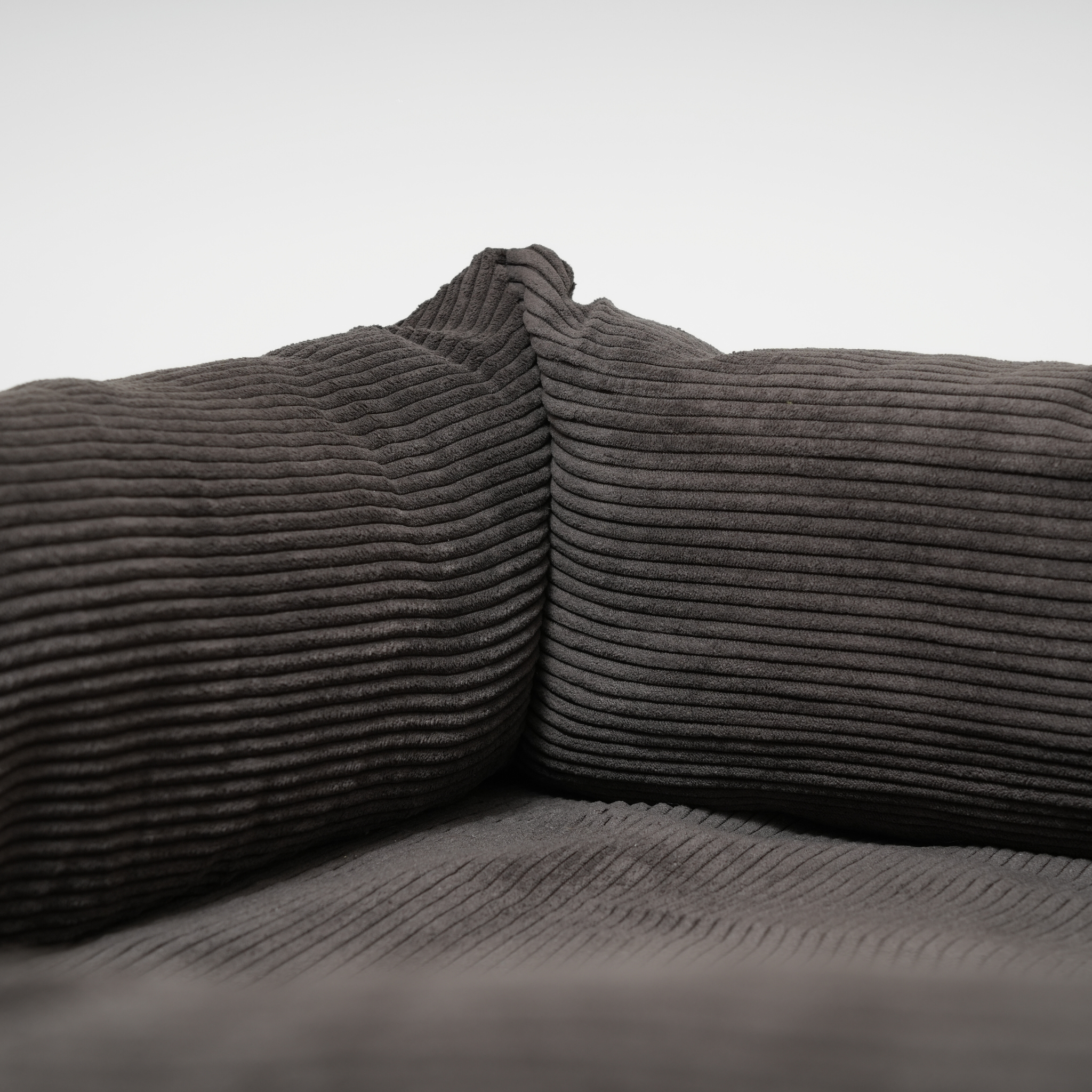 Legowisko dla psa Vera | Sztruks w kolorze ciemnego dębu